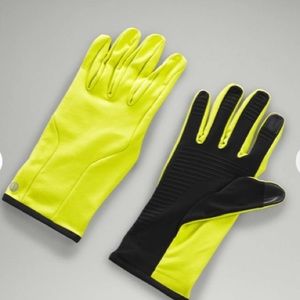 Lululemon Cold Terrain Run Gloves